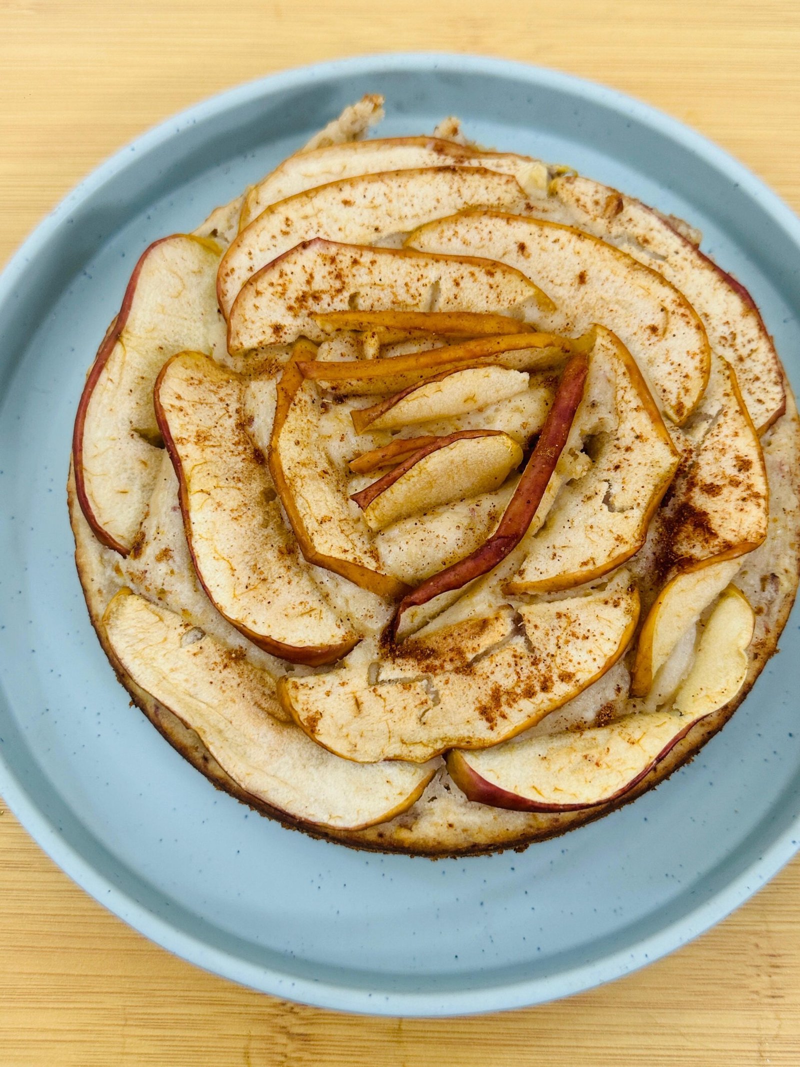 Christmas Special: Apple Walnut Cinnamon Cake & Fruit & Nut Spiced Cake Masterclass - Image 4